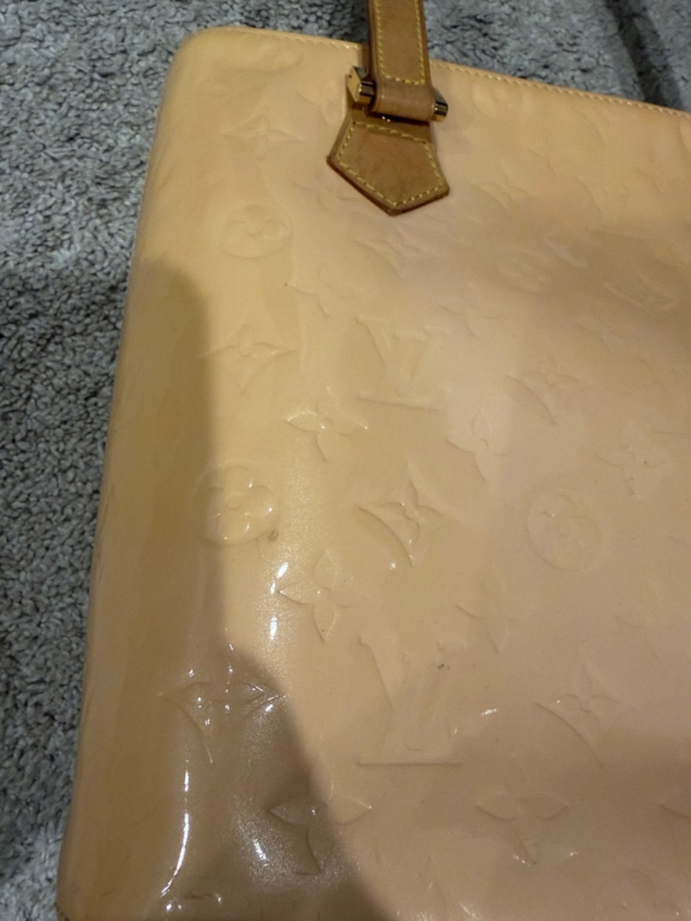 Louis Vuitton Vernis Houston Tote with Tan Handles - Picture 12 of 16